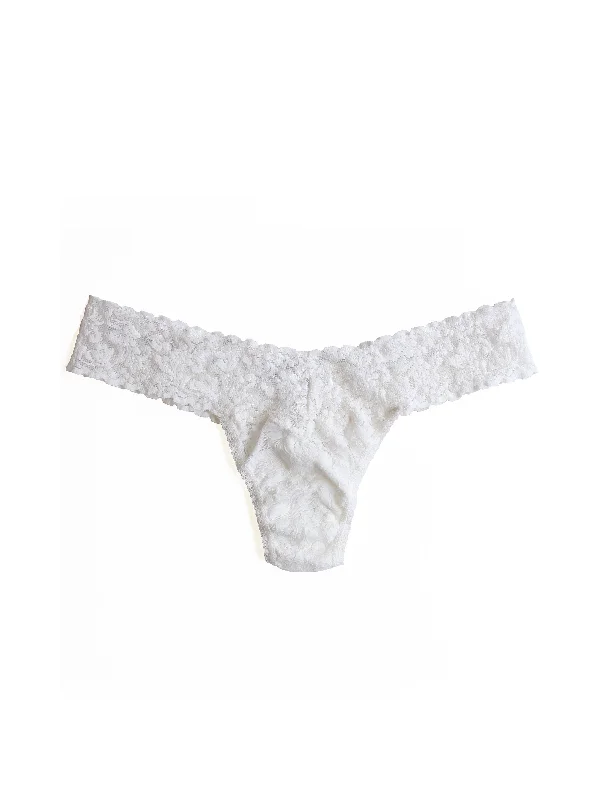 seamless maternity women thongs for a growing bellySignature Lace Low Rise Thong Marshmallow seamless maternity women thongs for a growing bellySignature Lace Low Rise Thong Marshmallow