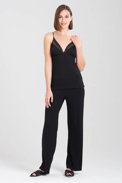 women's pajama sets with a breathable mesh panelFeathers Essentials Lenzing™ Ecovero™ Viscose Cami PJ women's pajama sets with a breathable mesh panelFeathers Essentials Lenzing™ Ecovero™ Viscose Cami PJ