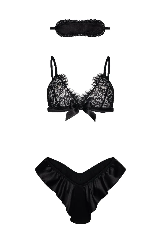 Breathable Bamboo Lingerie for Women Nun longing for a passionate kiss®