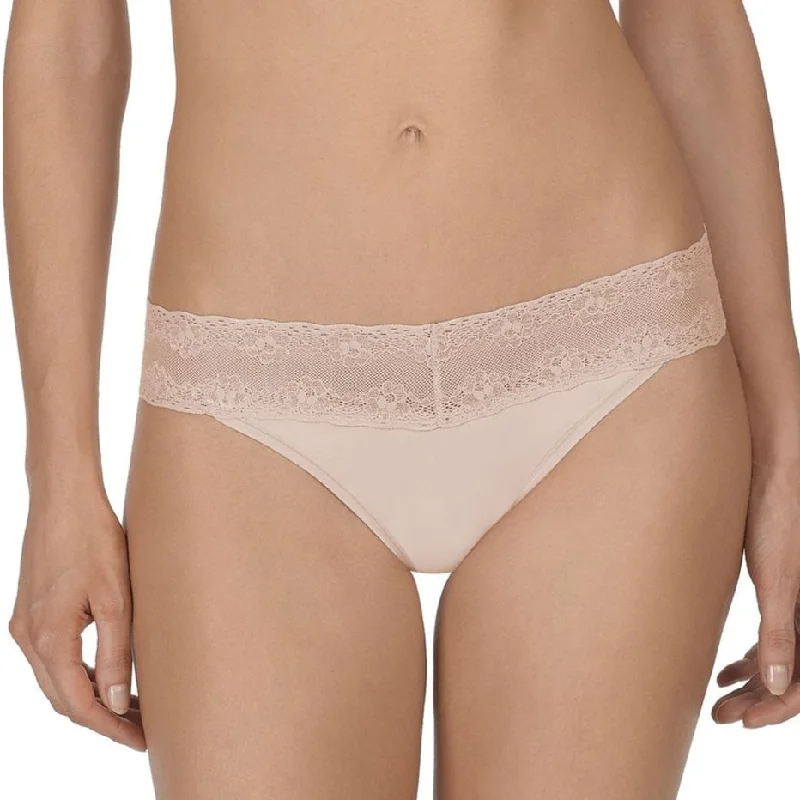 anti - chafing women thongs for long - distance runnersNatori Bliss Perfection One-Size Thong in Cameo Rose 750092 anti - chafing women thongs for long - distance runnersNatori Bliss Perfection One-Size Thong in Cameo Rose 750092