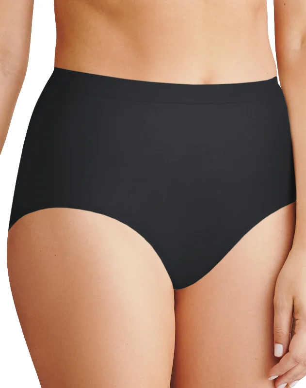 seamless anti - static women briefs for a hassle - free experienceBali Womens Comfort Revolution Easylite Seamless Brief