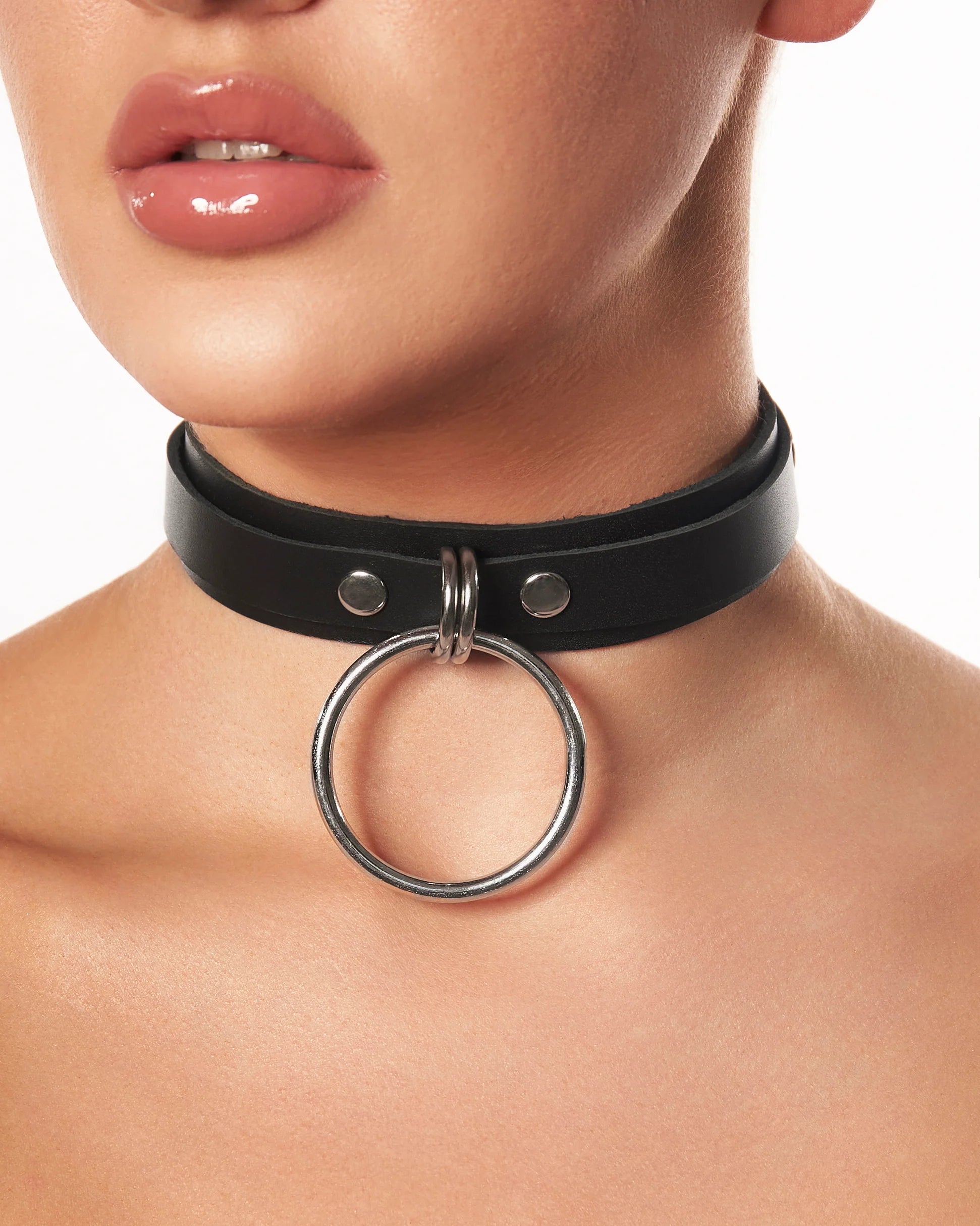 Luxury Lingerie for Special Occasions 21 choker