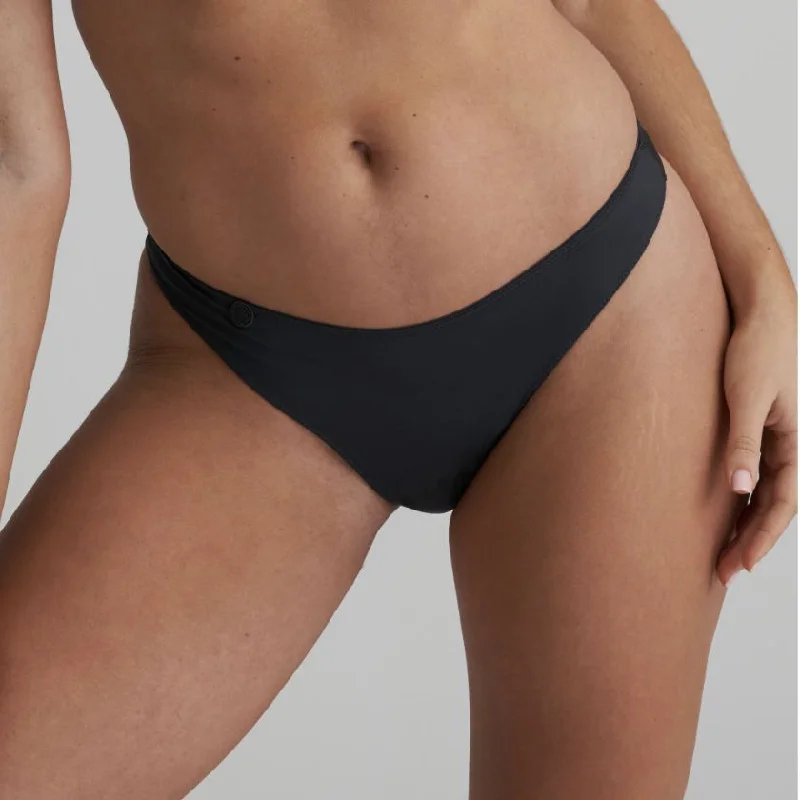 seamless convertible women thongs for versatile stylingMarie Jo Thong in Graphite Grey 0620820 seamless convertible women thongs for versatile stylingMarie Jo Thong in Graphite Grey 0620820