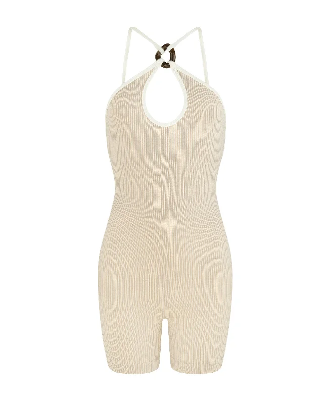 Seamless Bodysuits for a Smooth Underwear LookSURYA ALL-IN SUIT