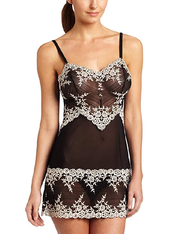 women lounge dress for a maternity - friendly optionWacoal 814191, Embrace Lace Chemise women lounge dress for a maternity - friendly optionWacoal 814191, Embrace Lace Chemise