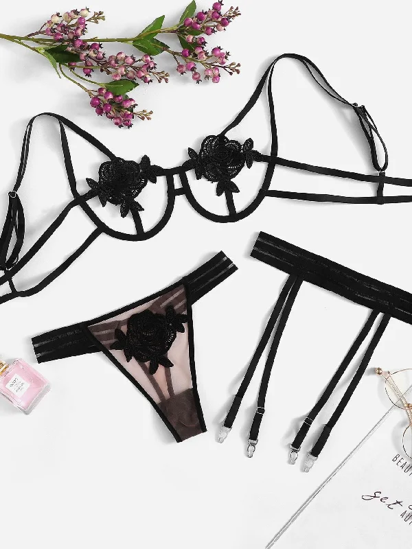 Eco-Friendly Organic Lingerie for Women Appliques Strappy Garter Lingerie Set