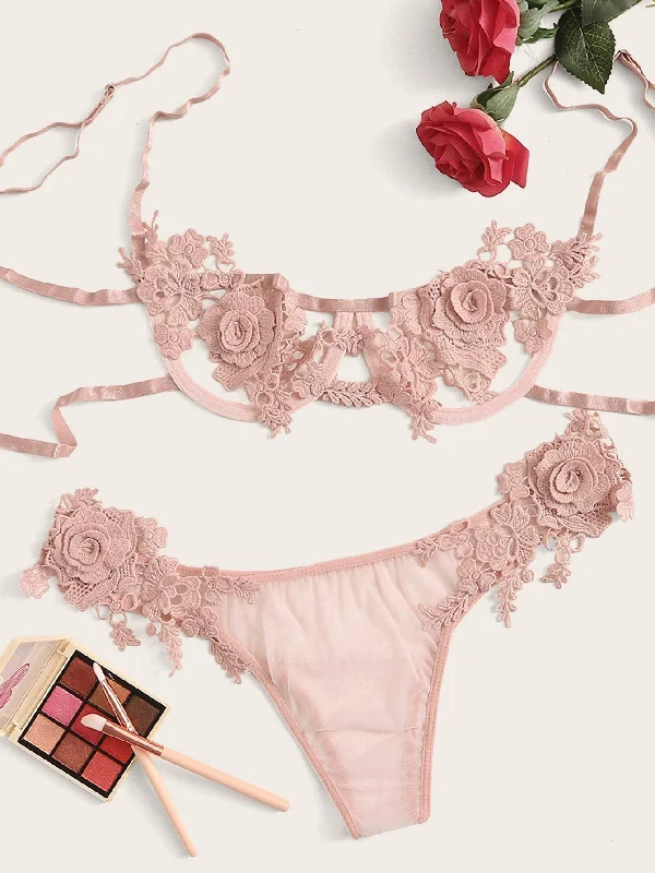 Breathable Bamboo Lingerie for Women Cut-out Applique Underwire Lingerie Set
