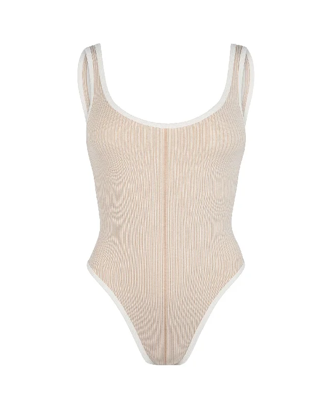 Seamless Bodysuits for a Smooth Underwear LookCLASSIC WOOL BODYSUIT