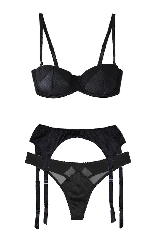 beaded women thongs for a glamorous and eye - catching lookTop Stitch Convertible Bra, Garter Belt and Thong Set beaded women thongs for a glamorous and eye - catching lookTop Stitch Convertible Bra, Garter Belt and Thong Set