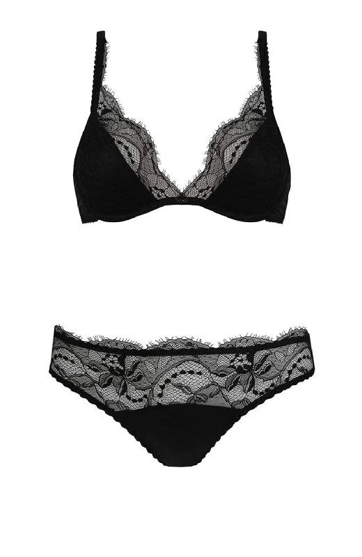 seamless shape - wear women briefs for a seamless appearanceSignature Black Lace Padded Plunge Bra and Brief Set seamless shape - wear women briefs for a seamless appearanceSignature Black Lace Padded Plunge Bra and Brief Set