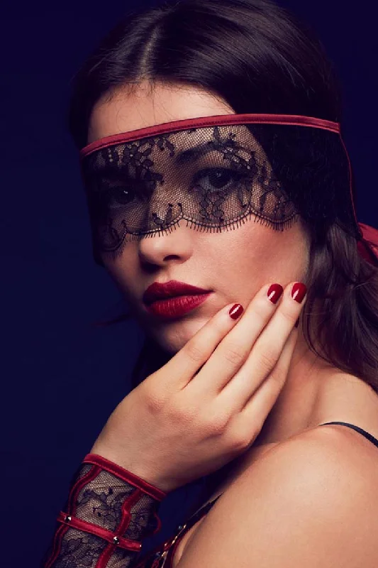Women's Lingerie with Matching Robes Odette Blindfold