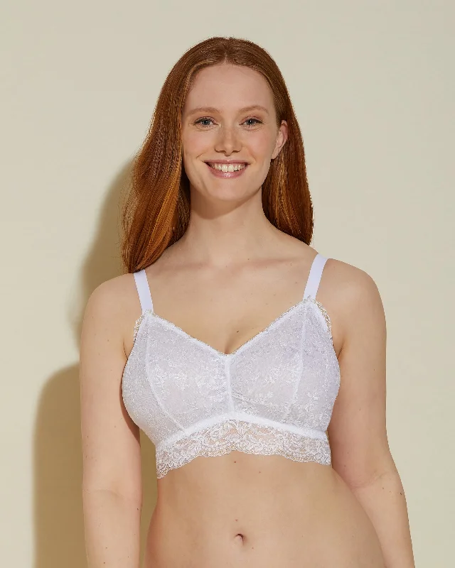 vintage style women lingerie for a classic charmCurvy Bralette