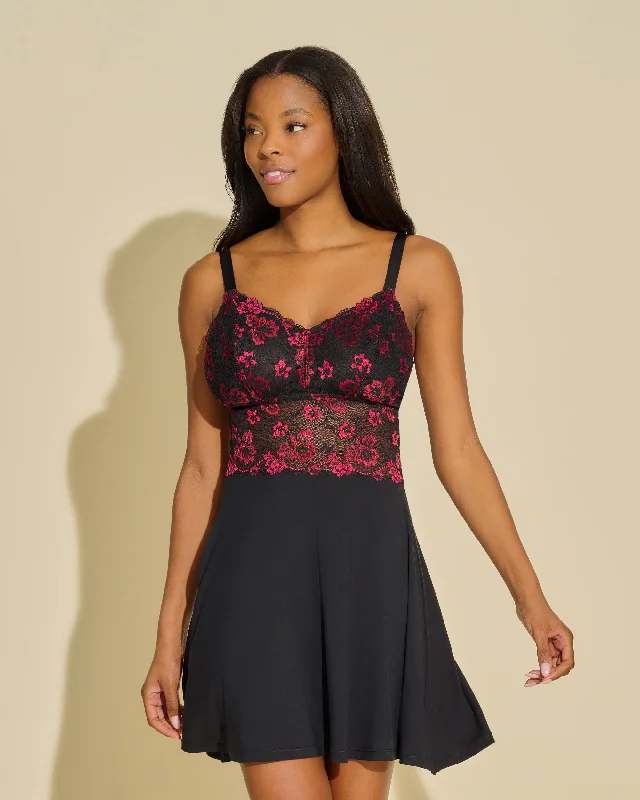women lounge dress with a breathable fabric for hot daysCurvy Chemise & G-String Set women lounge dress with a breathable fabric for hot daysCurvy Chemise & G-String Set