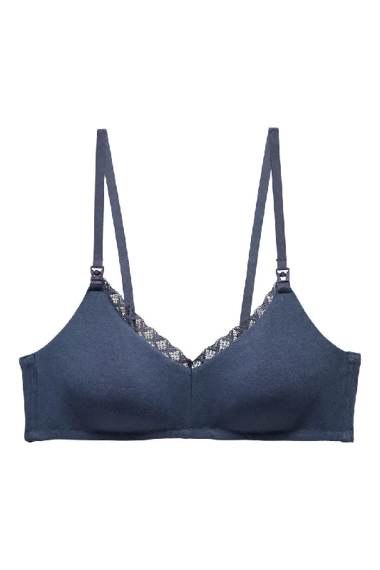 Bra with a breathable lining for a cool feel​ Bliss Maternity Wireless Bra