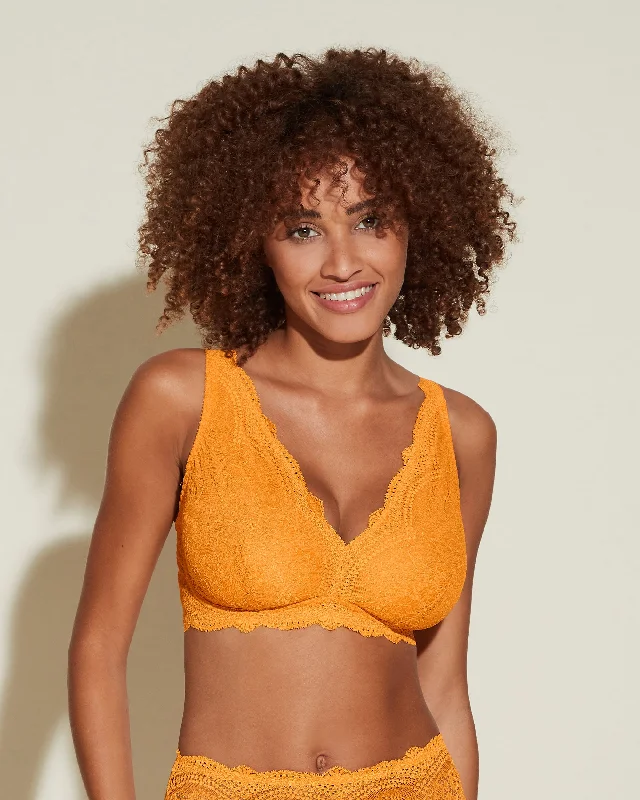bralette with underwire for added supportCurvy Bralette