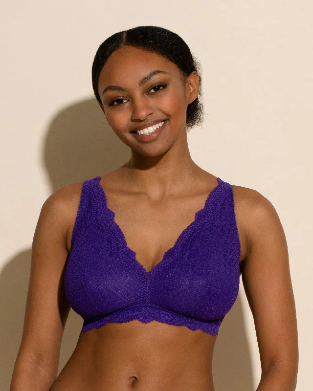 padded wireless bras for light supportCurvy Bralette