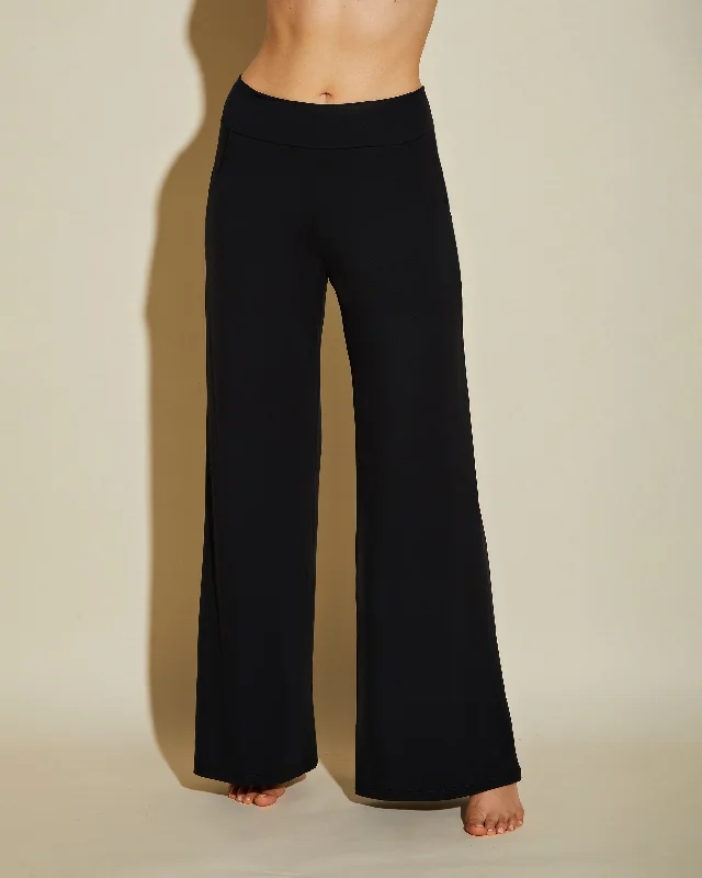 Bralettes for a trendy and comfortable alternative​ Pant