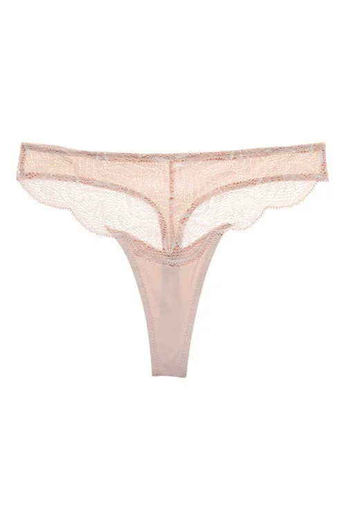 Bra with a seamless cup for a smooth silhouette​ Lush Thong
