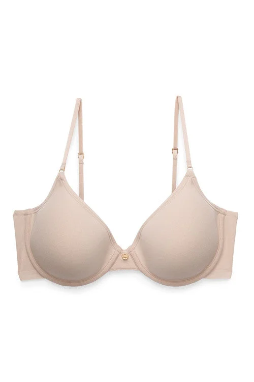 Bra with wide straps for added comfort and weight distribution​ Understated Bra