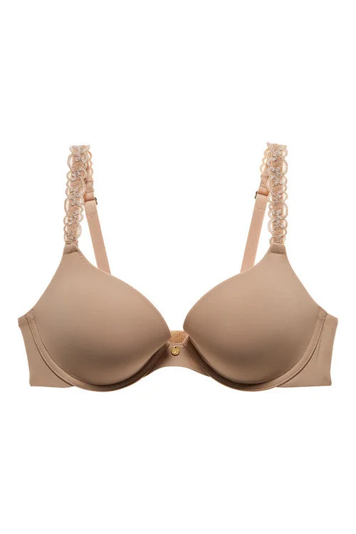 Bra with a satin finish for a luxurious look​ Pure Luxe Push-Up Underwire Bra