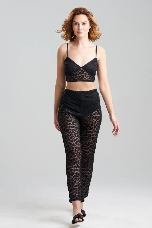 T - shirt bras with a seamless and smooth finish for wearing under T - shirts Temptation Allover Lace Bralette T - shirt bras with a seamless and smooth finish for wearing under T - shirts Temptation Allover Lace Bralette