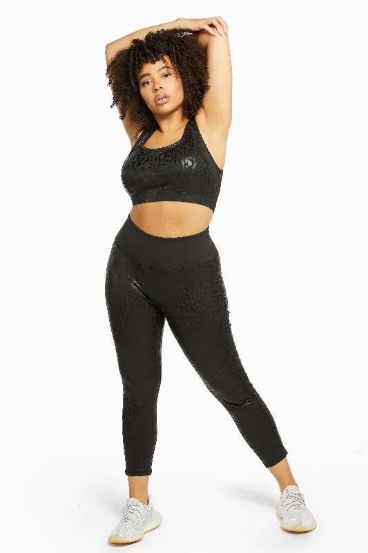 Bra with a plus - size bralette style for a trendy look Wet Look Leopard Black HW Leggings Curve Bra with a plus - size bralette style for a trendy look Wet Look Leopard Black HW Leggings Curve