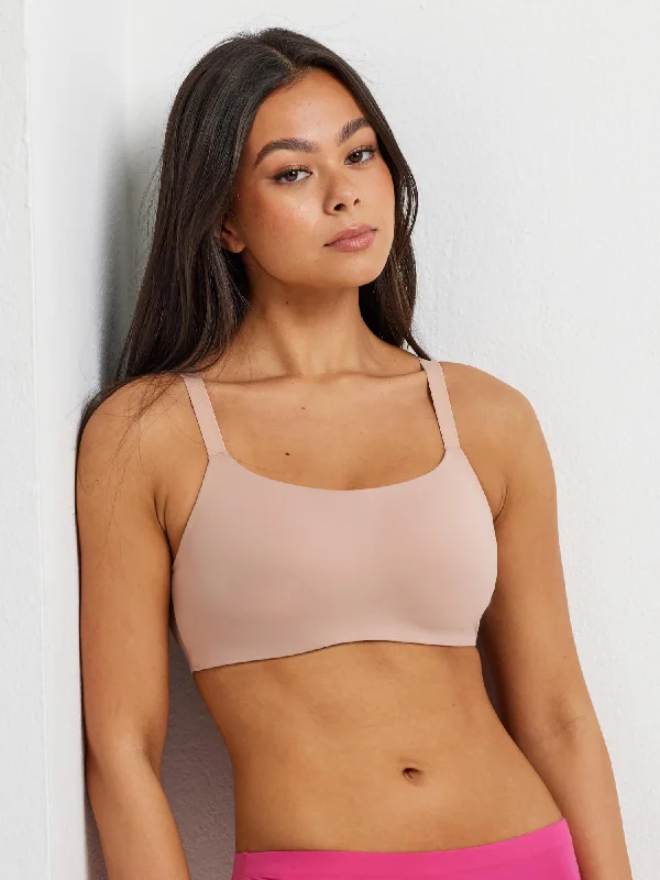 Bra with a lace - trim for an elegant and delicate touch​ Alive Bandeau Bra