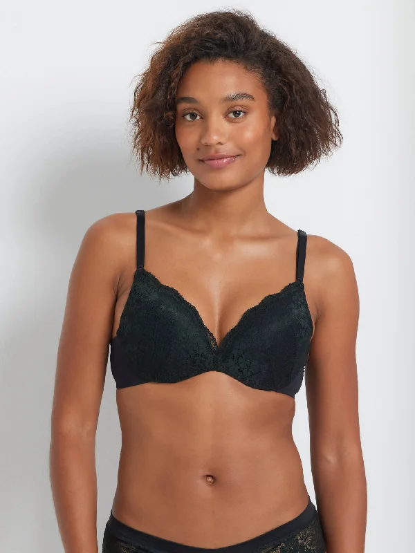 Balconette bras with a stylish and flattering design Be Real Smooth Lace Plunge Push-Up Bra Balconette bras with a stylish and flattering design Be Real Smooth Lace Plunge Push-Up Bra