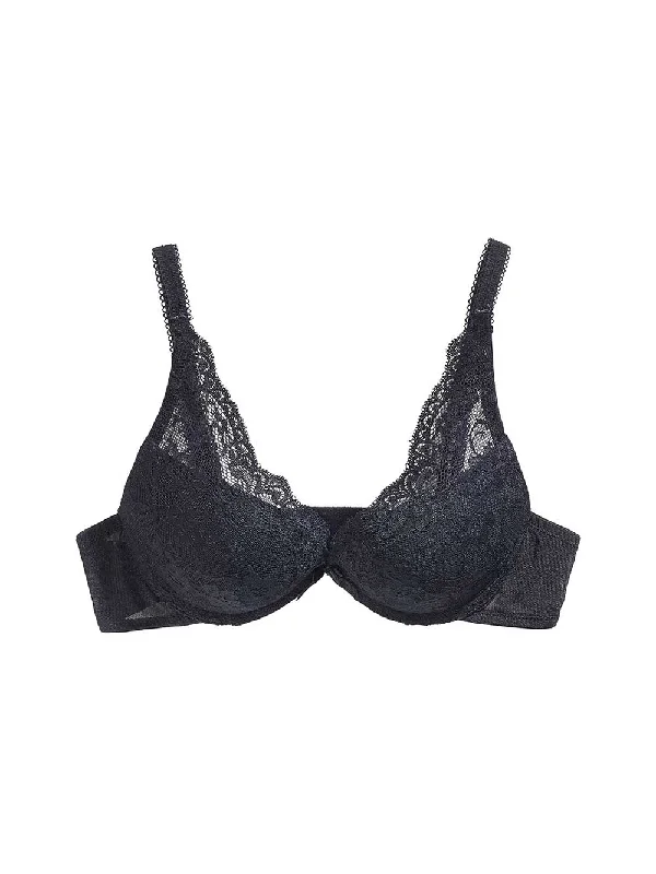 Bra with a mesh panel for added breathability​ Lucia Signature
