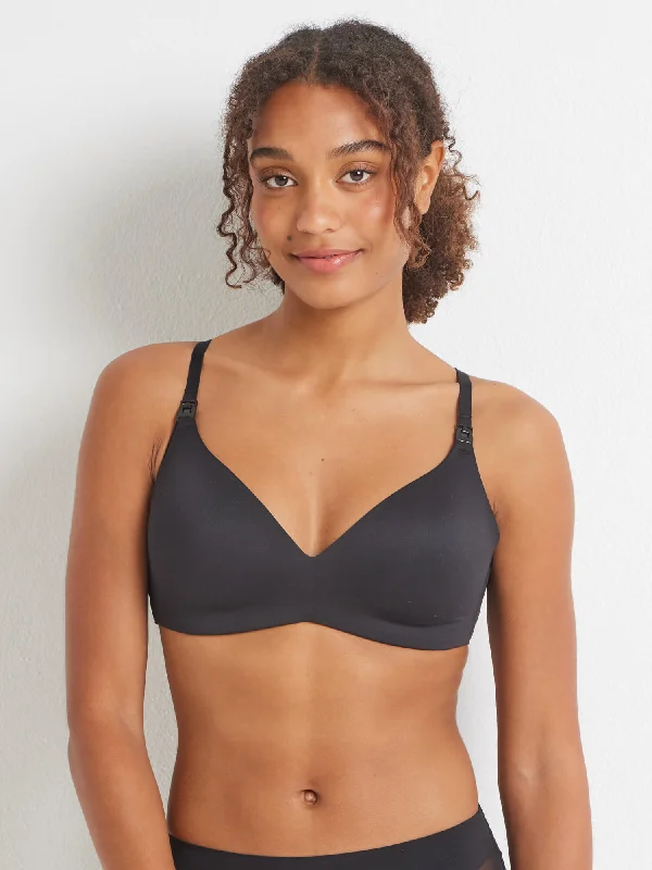 Bra with a reversible design for double the style options​ Total Comfort Maternity Wirefree Bra