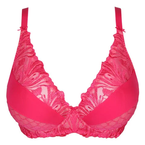 Bra with a plus - size seamless design for a smooth look Prima Donna Disah Plunge Bra Electric Pink Bra with a plus - size seamless design for a smooth look Prima Donna Disah Plunge Bra Electric Pink