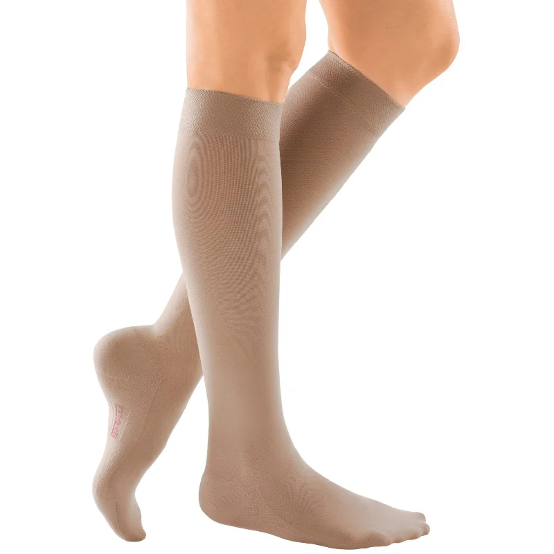 Mediven Comfort Knee High 30-40 mmHg, Extra Wide Calf